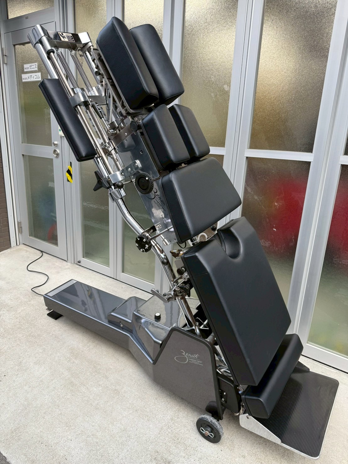 CB-230
ゼニスⅡ440トムソンテーブル